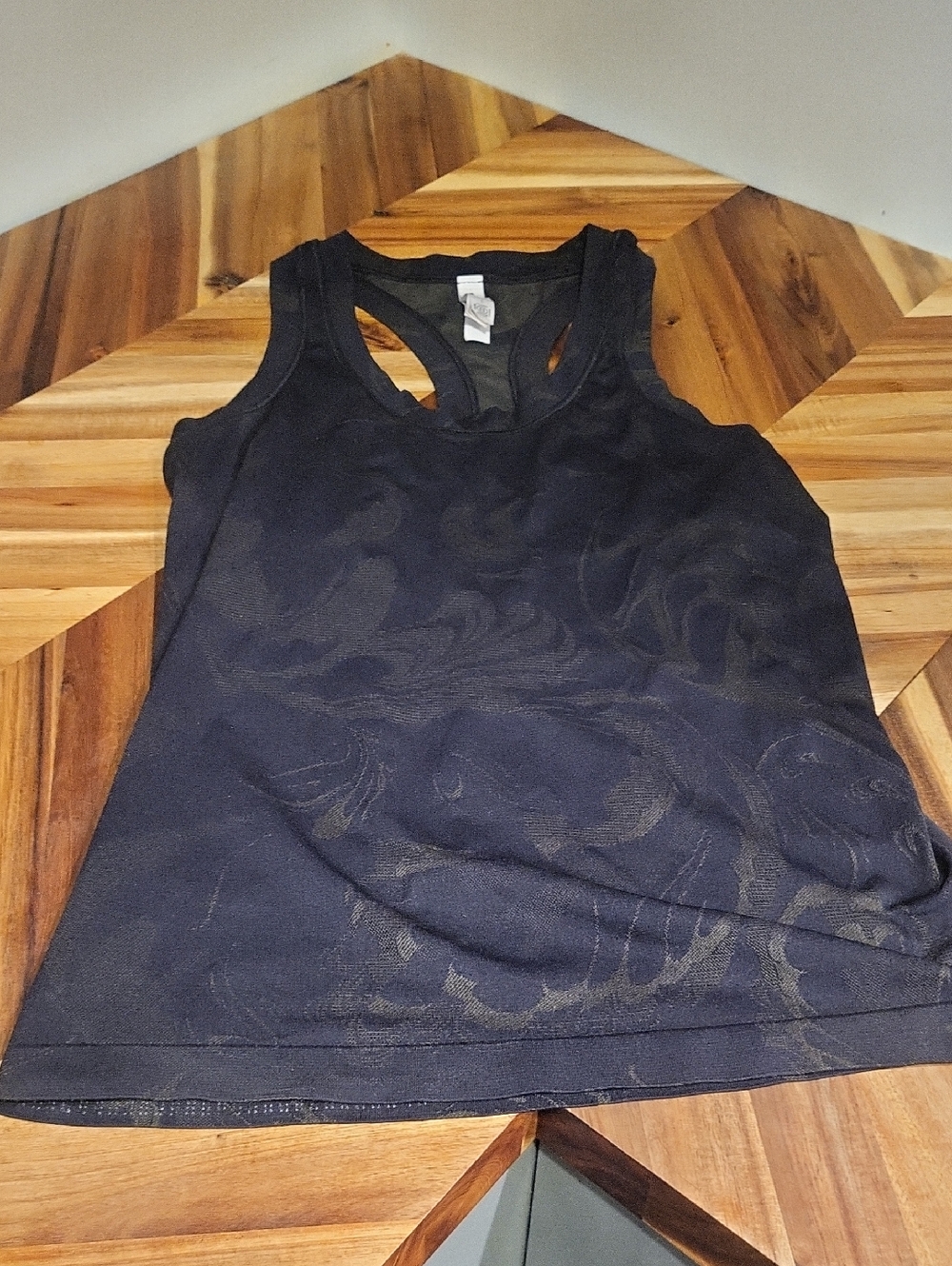 Athleta Black Momentum Seamless Tank Top Racer Women's Small